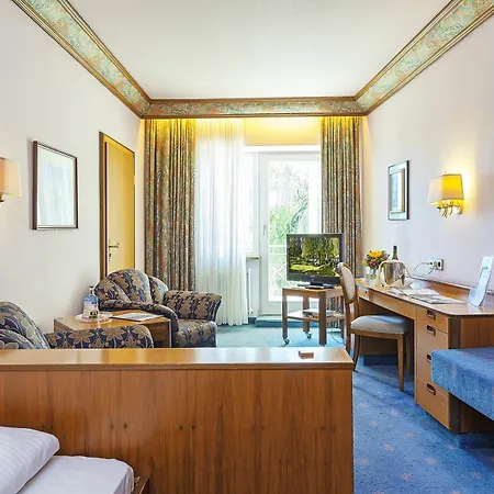 Parkhotel 바트보리쇼펜