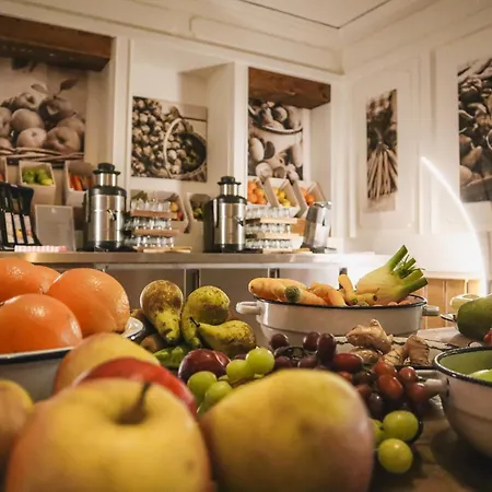 Parkhotel - Suedtirols Noerdlichster Punkt Hotel 4*
