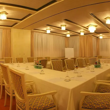 Parkhotel 4*